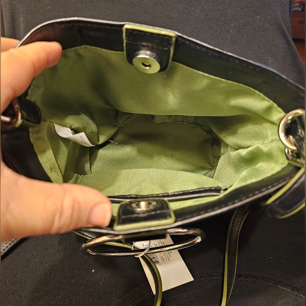Bobbi Mini Bucket Bag in Black